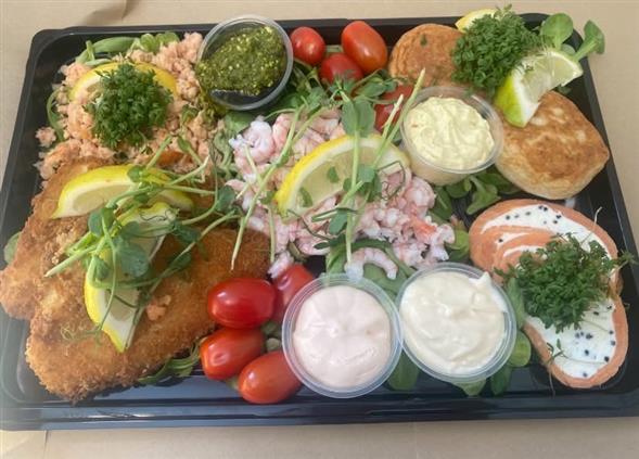 Delikatessens lækre fiskeplatte